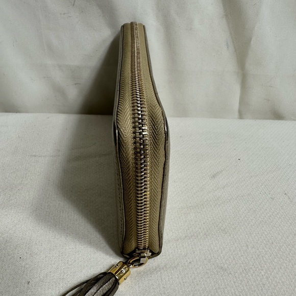 Gucci Wallet - Picture 3 of 9